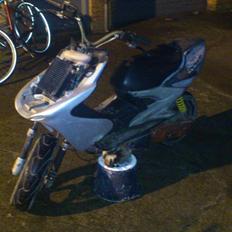 Yamaha aerox b y t t et sfx