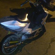 Yamaha aerox b y t t et sfx