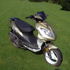 Giantco Spartan 3D 2-takt