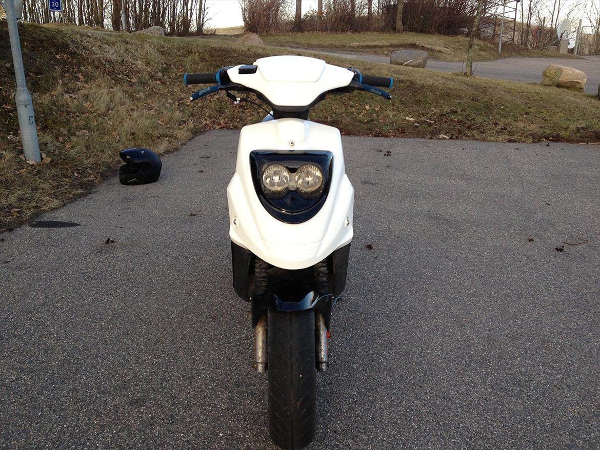 PGO Hot 50 billede 3