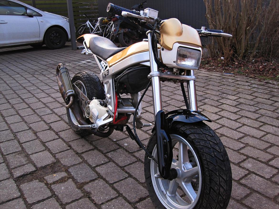Suzuki Street Magic [Tidl. scooter] billede 2