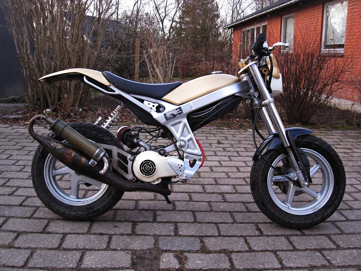 Suzuki Street Magic [Tidl. scooter] billede 1