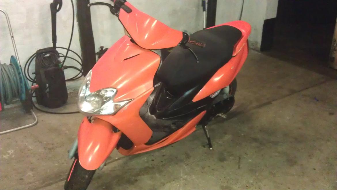 Yamaha jog r billede 1