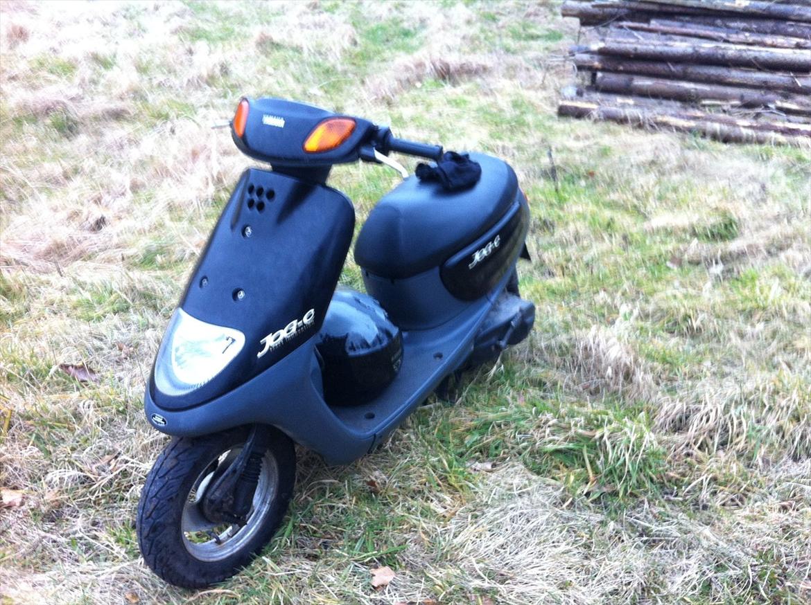 Yamaha Jog Space (taget af panserne) billede 4