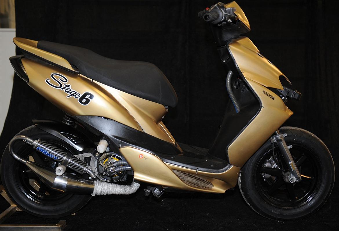 Yamaha Jog RR- R/T Gold STJÅLET billede 1