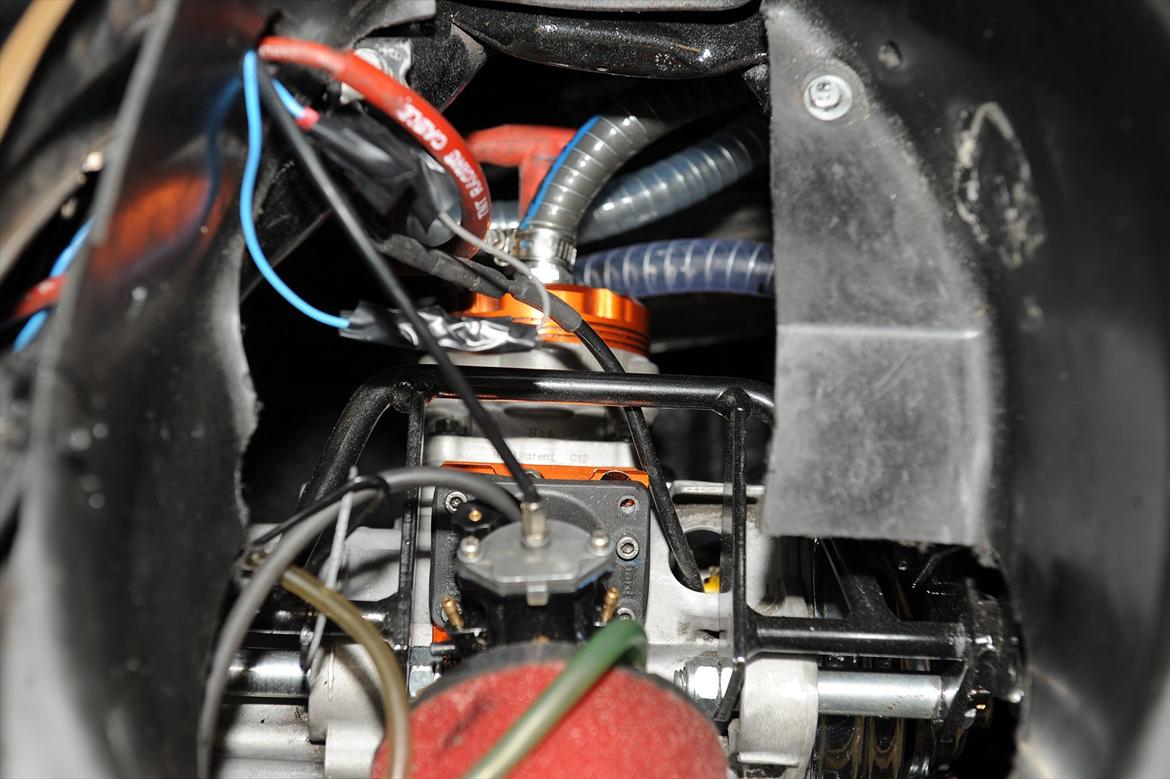 Yamaha Jog RR- R/T Gold STJÅLET billede 9