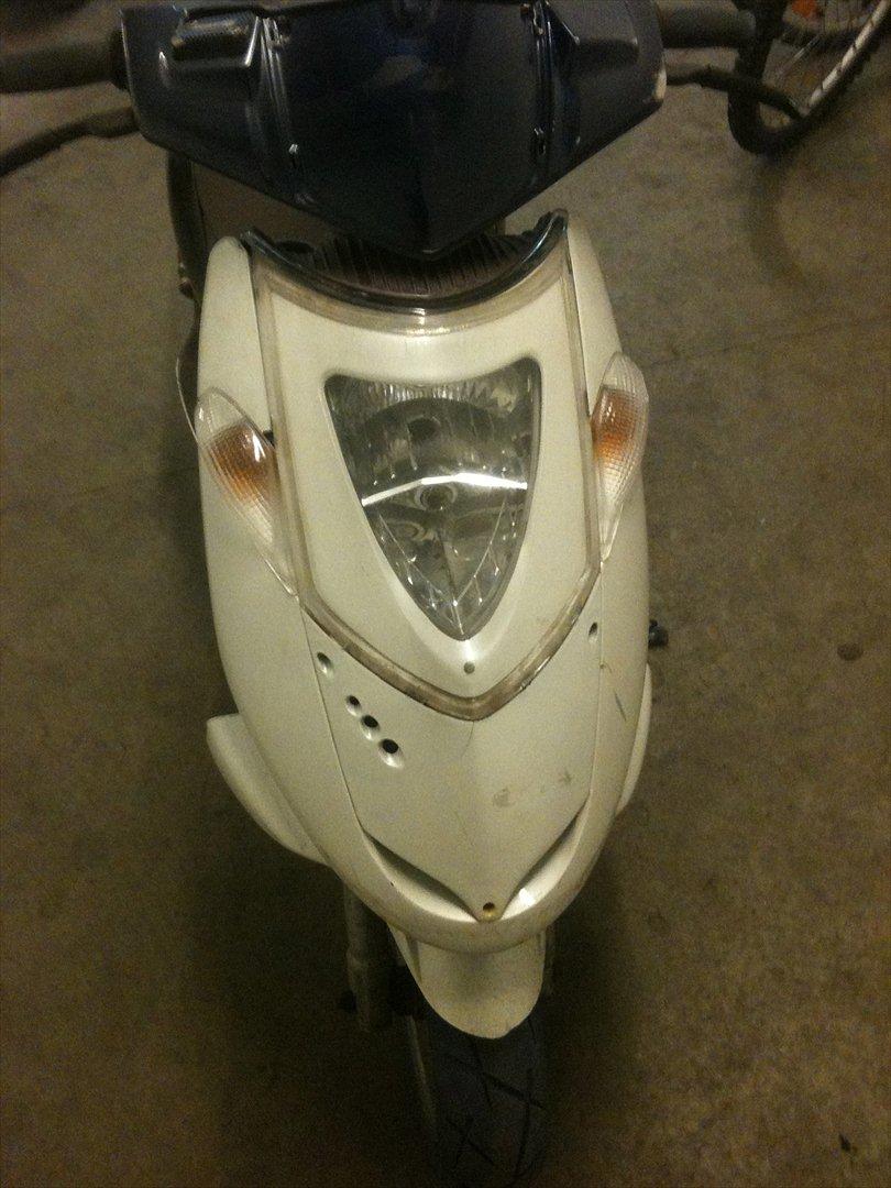 Aprilia Sonic billede 2