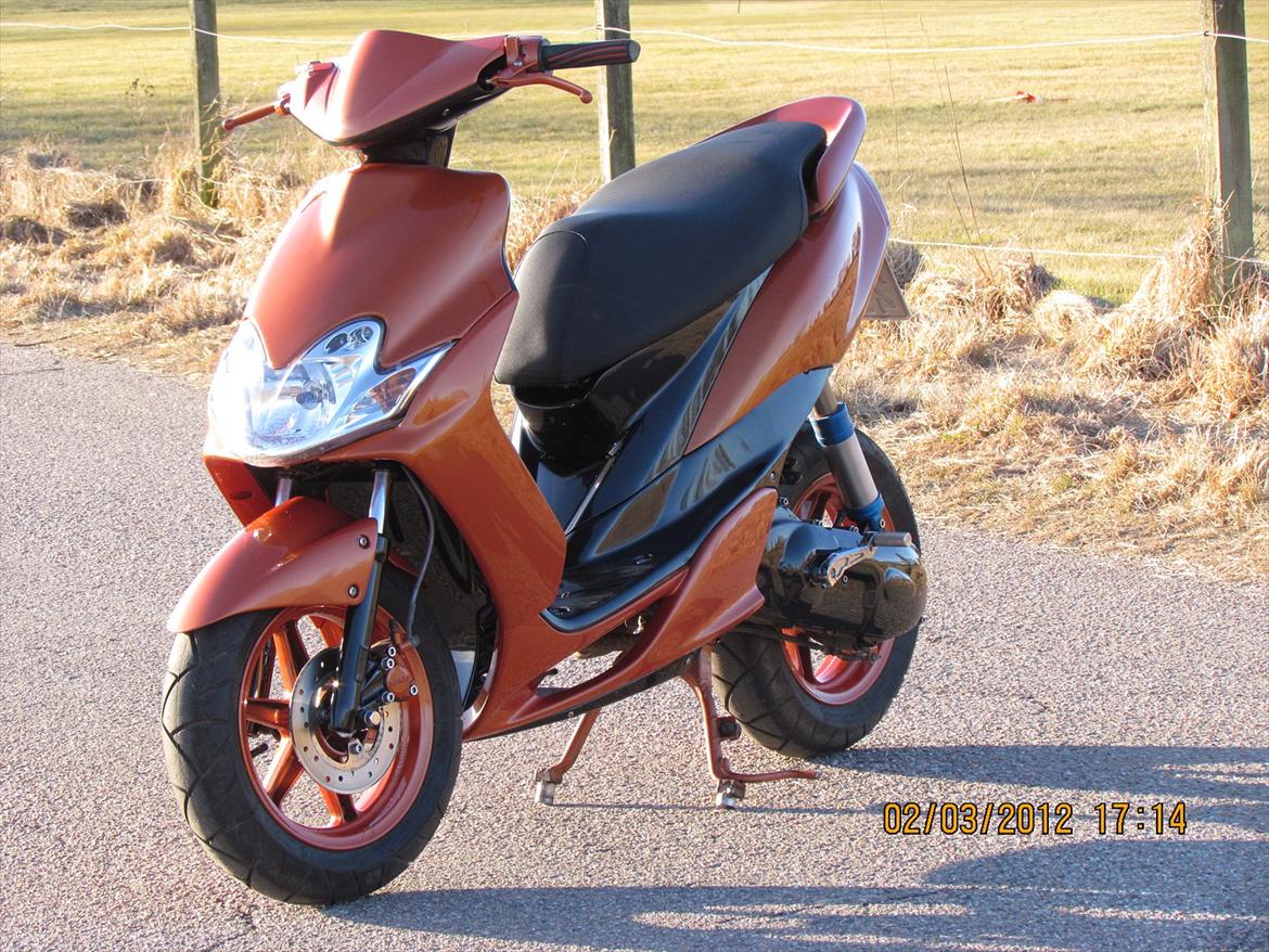 Yamaha Jog R SD SOLGT :( billede 3