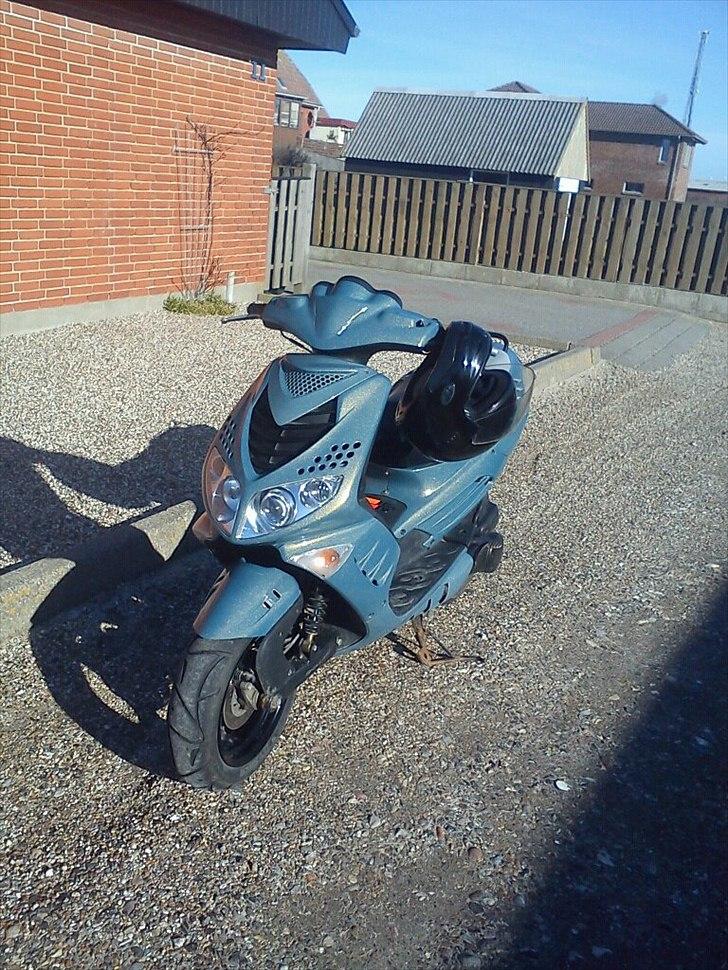 Peugeot SPEEDFIGHT 2 SOLGT - ny vasket  billede 8