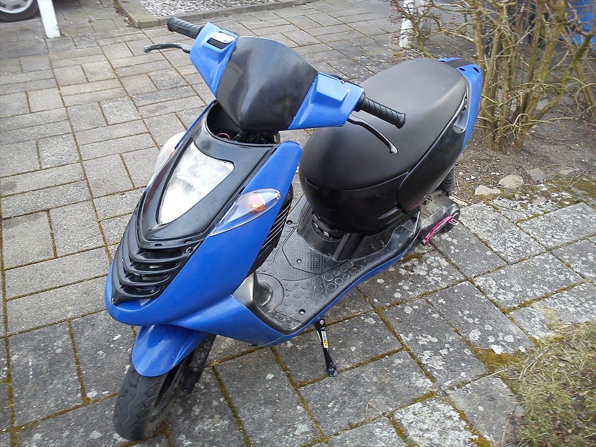 Aprilia Sonic billede 2