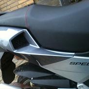 Peugeot speedfight 3