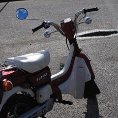 Suzuki FZ50