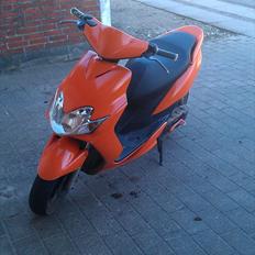 Yamaha Jog R // Standard