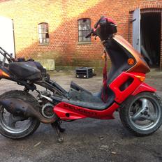 Peugeot Speedfight 1