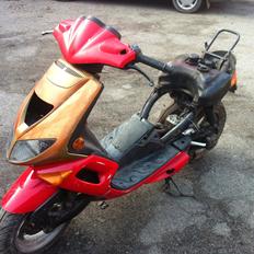 Peugeot Speedfight 1