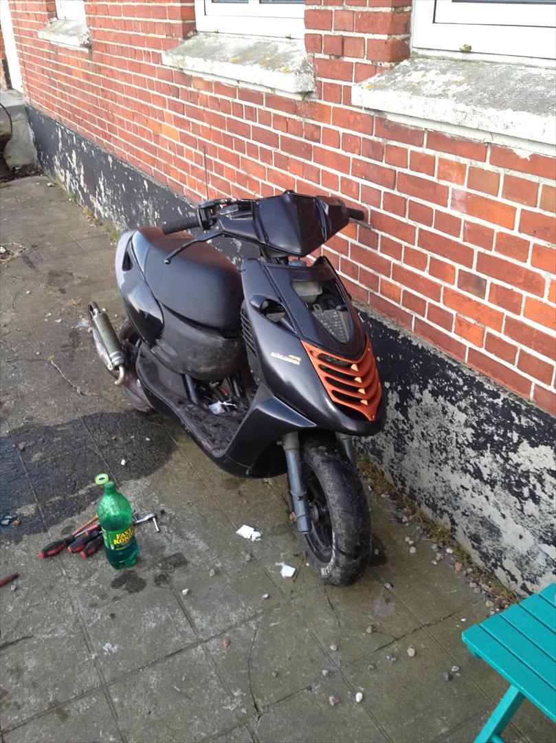 Aprilia Sonic billede 2