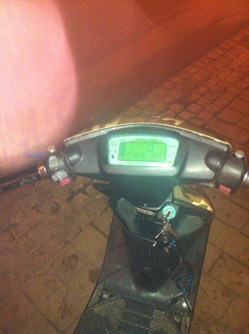 Yamaha jog  solgt billede 2