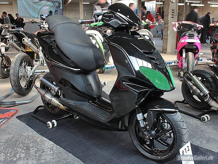 Piaggio NRG Power DD  #12 billede 2