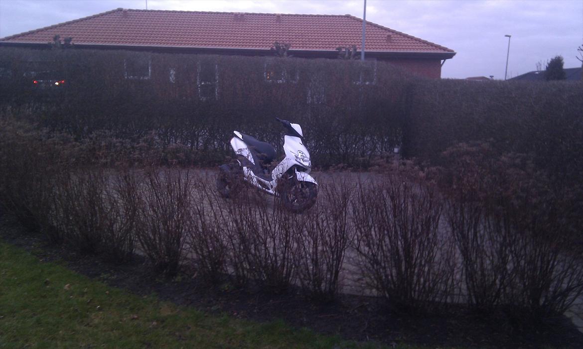 Yamaha jog r billede 13