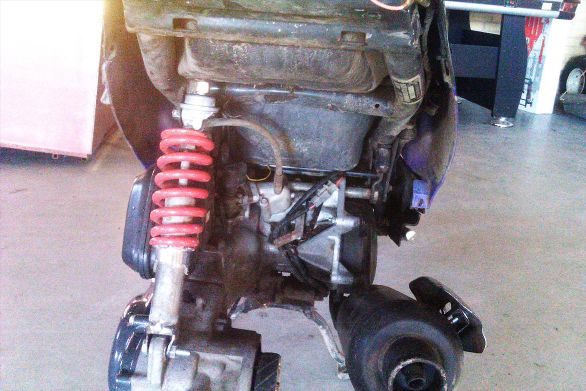 PGO hot 50 Projekt er færdigt :-D - udstødning der senere bliver byttet billede 6