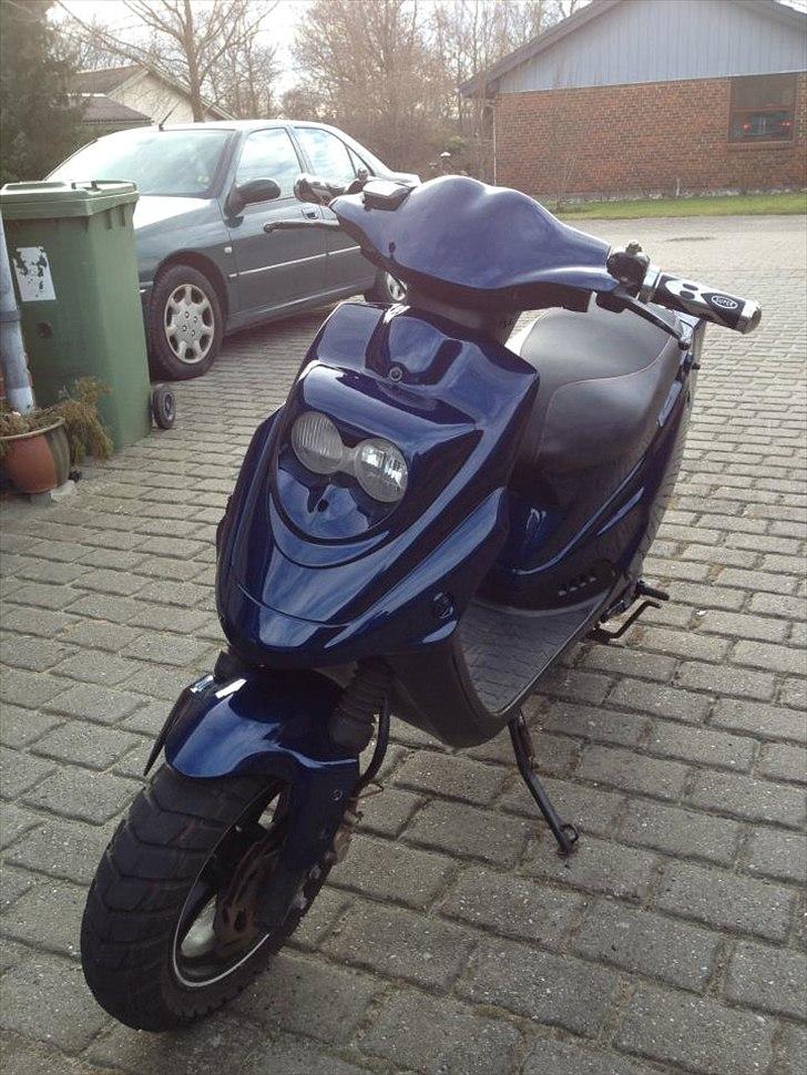 PGO hot 50 Solgt - den lækre front billede 3