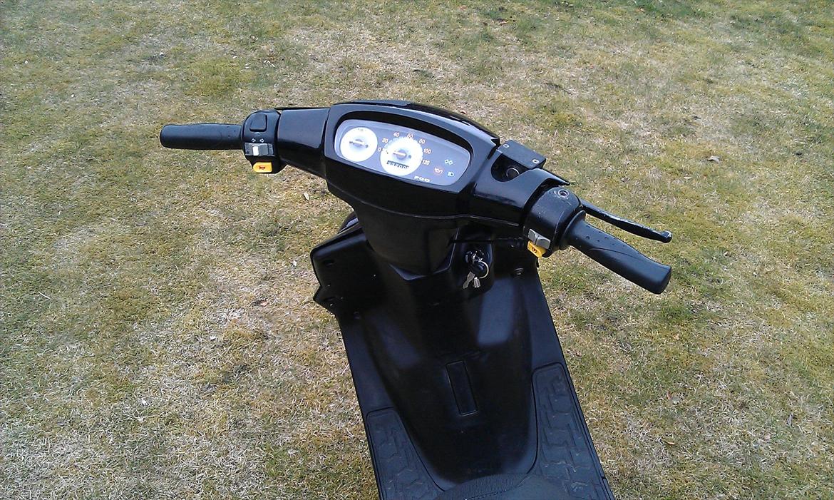 PGO Hot 50 billede 3