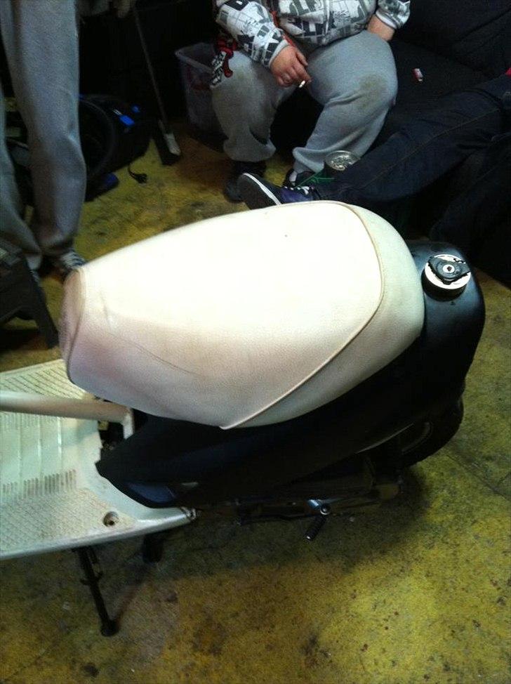 Yamaha Jog as [SOLGT] 3,5k  billede 3