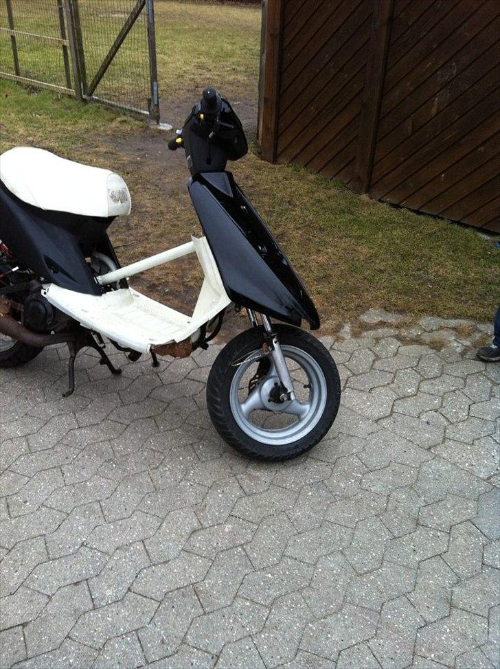 Yamaha Jog as [SOLGT] 3,5k  billede 4