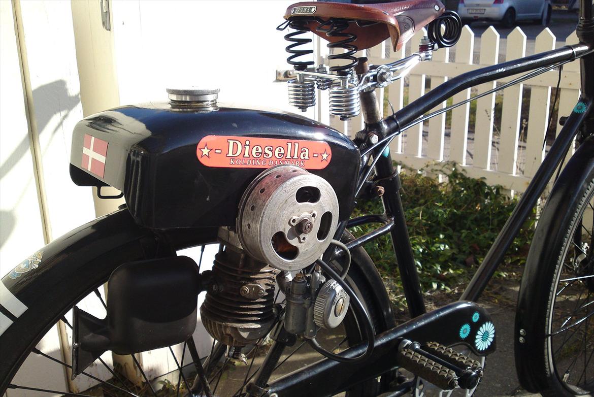 Veteraner DIESELLA 111. "Røvskubber" - Da tidens 45Knallert.  billede 9