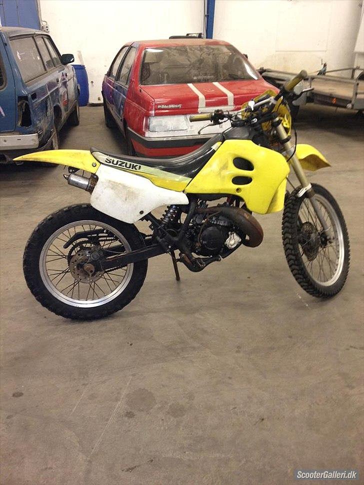 Suzuki RMX billede 4