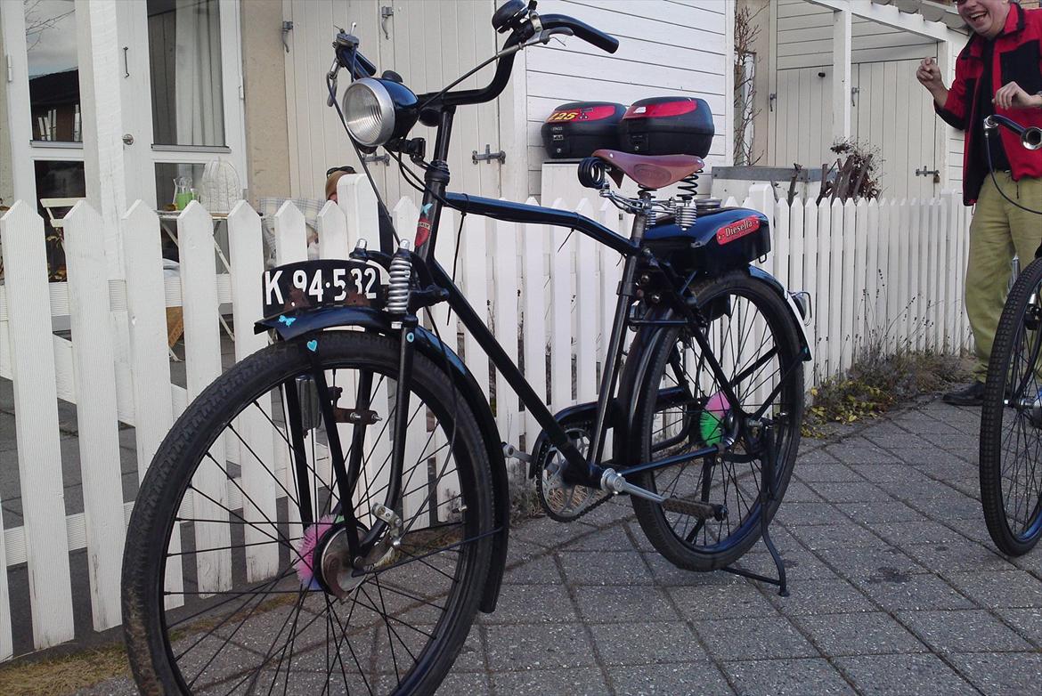 Veteraner DIESELLA 111. "Røvskubber" - Sådan så den ud i tidernes morgen. billede 2