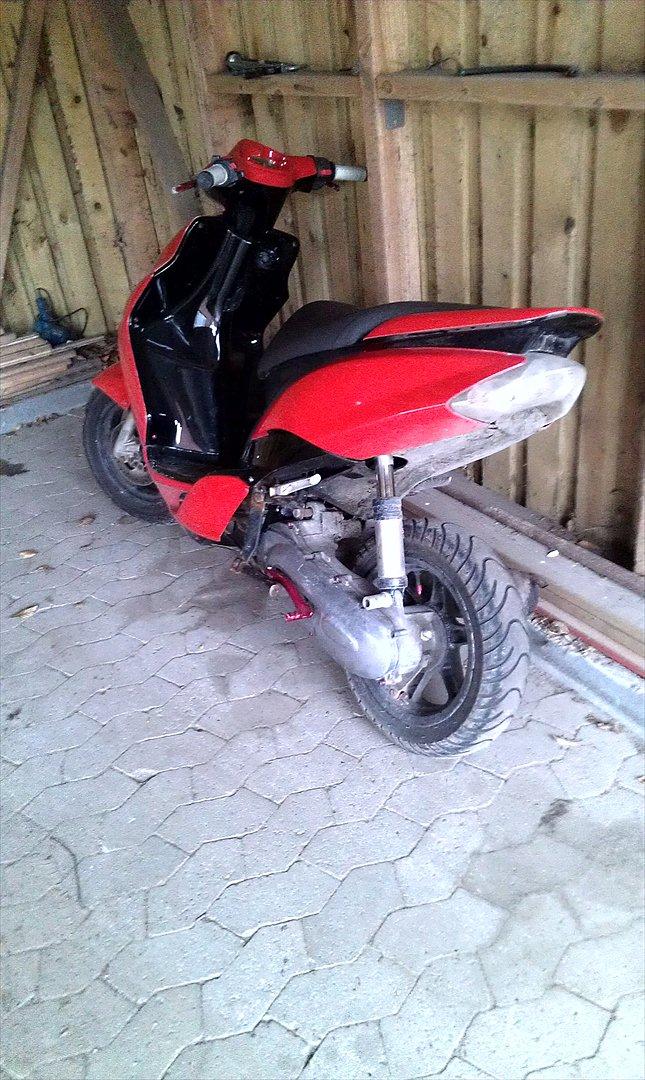 Yamaha Jog R [Tidl. scooter] billede 5