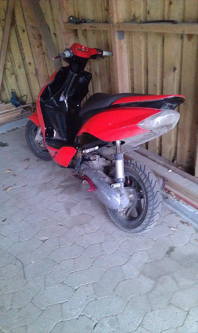 Yamaha Jog R [Tidl. scooter] billede 6