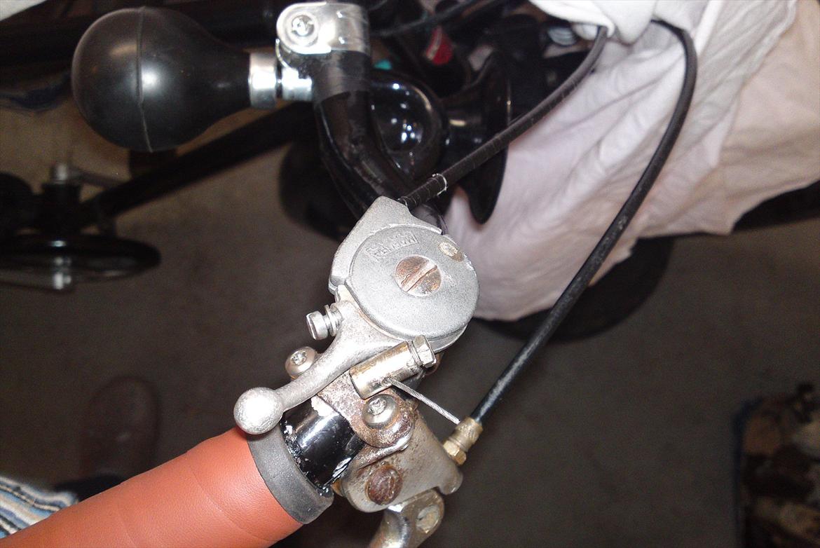 Veteraner DIESELLA 111. "Røvskubber" - Denne Snegl er Gashåndtaget. !  billede 8