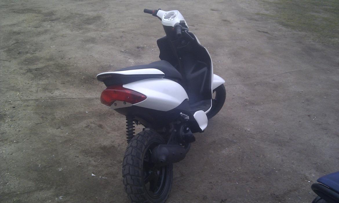 Yamaha jog r billede 6