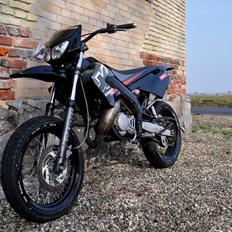 Derbi Senda SM X-treme [ Totalskadet ]