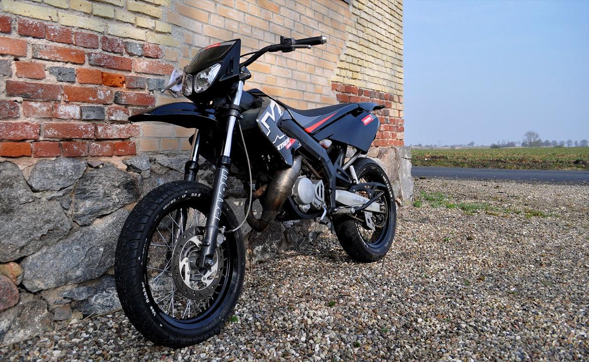 Derbi Senda SM X-treme [ Totalskadet ] billede 3