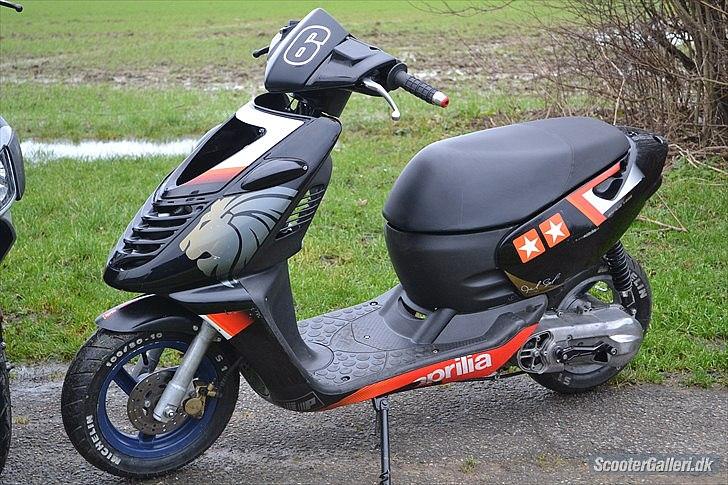 Aprilia sonic lc ts 2012 billede 7