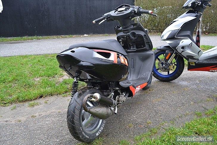 Aprilia sonic lc ts 2012 billede 8