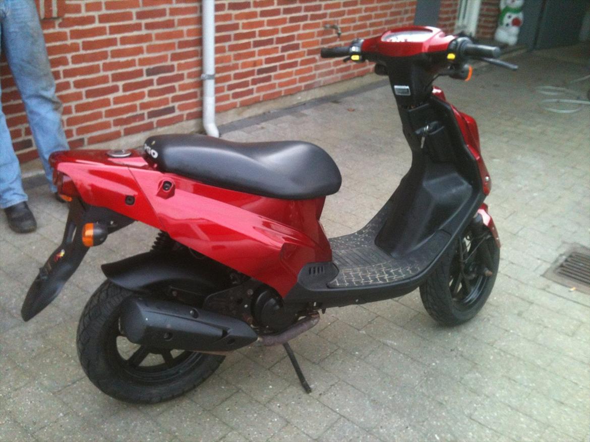 PGO hot 50  billede 1