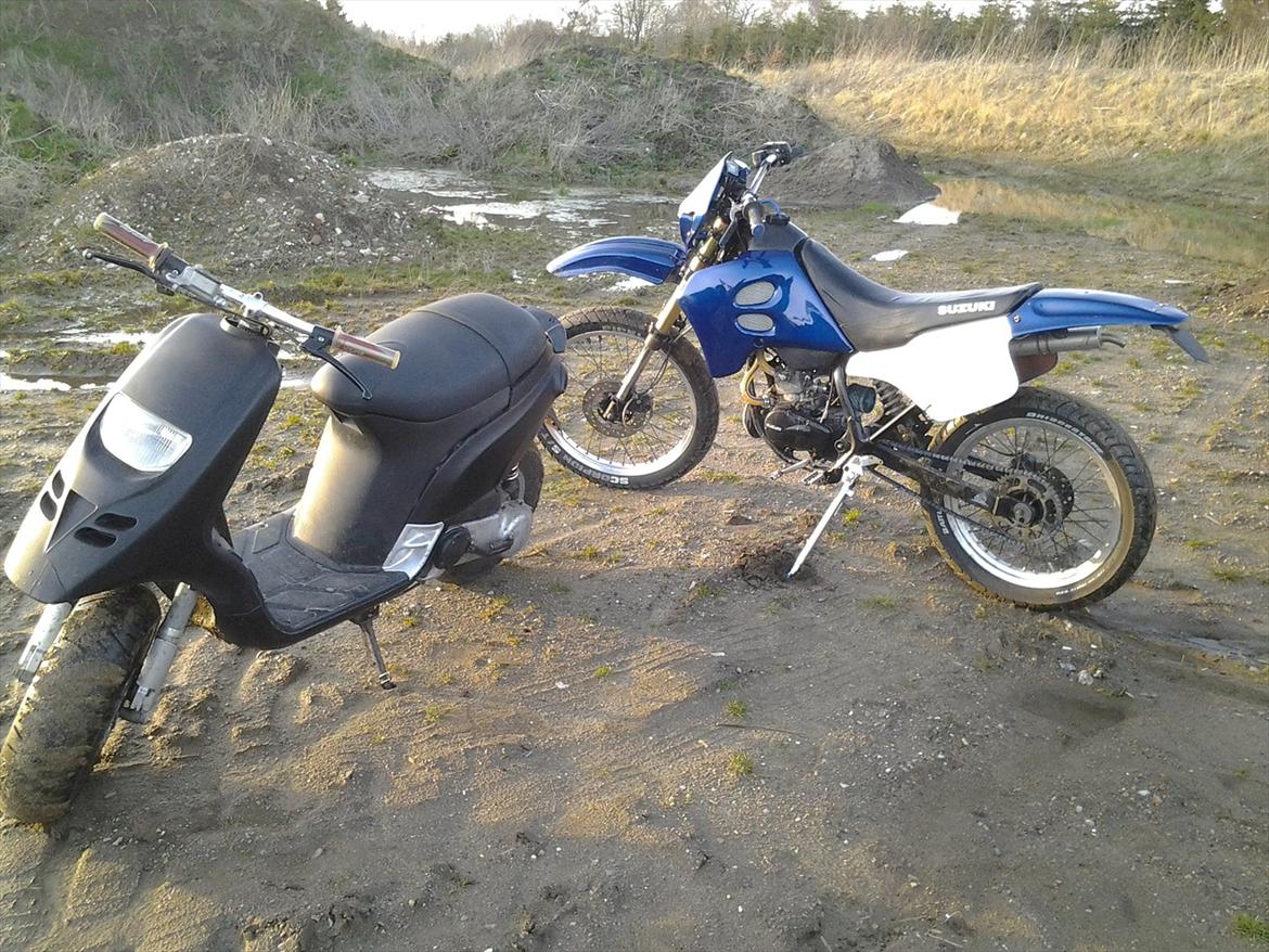 Suzuki RMX billede 3