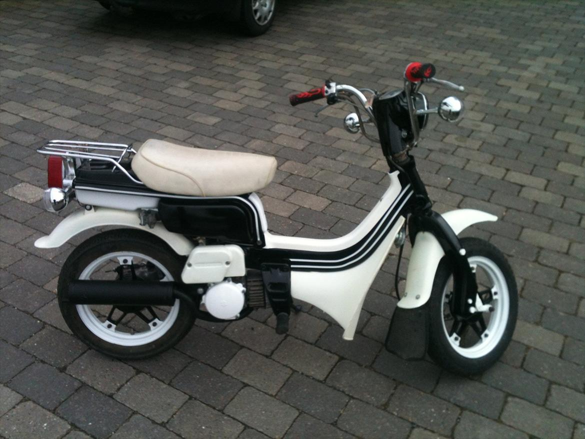 Suzuki FZ 50 Billeder af scootere Uploaded af 9280 l Østie