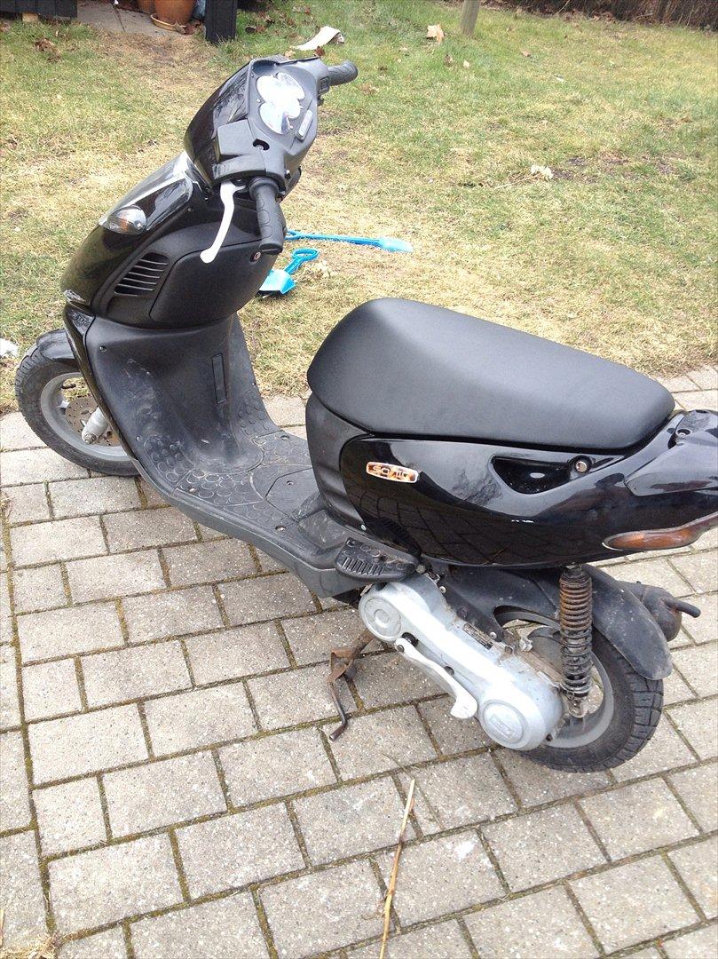 Aprilia sonic ac "SOLGT" billede 2