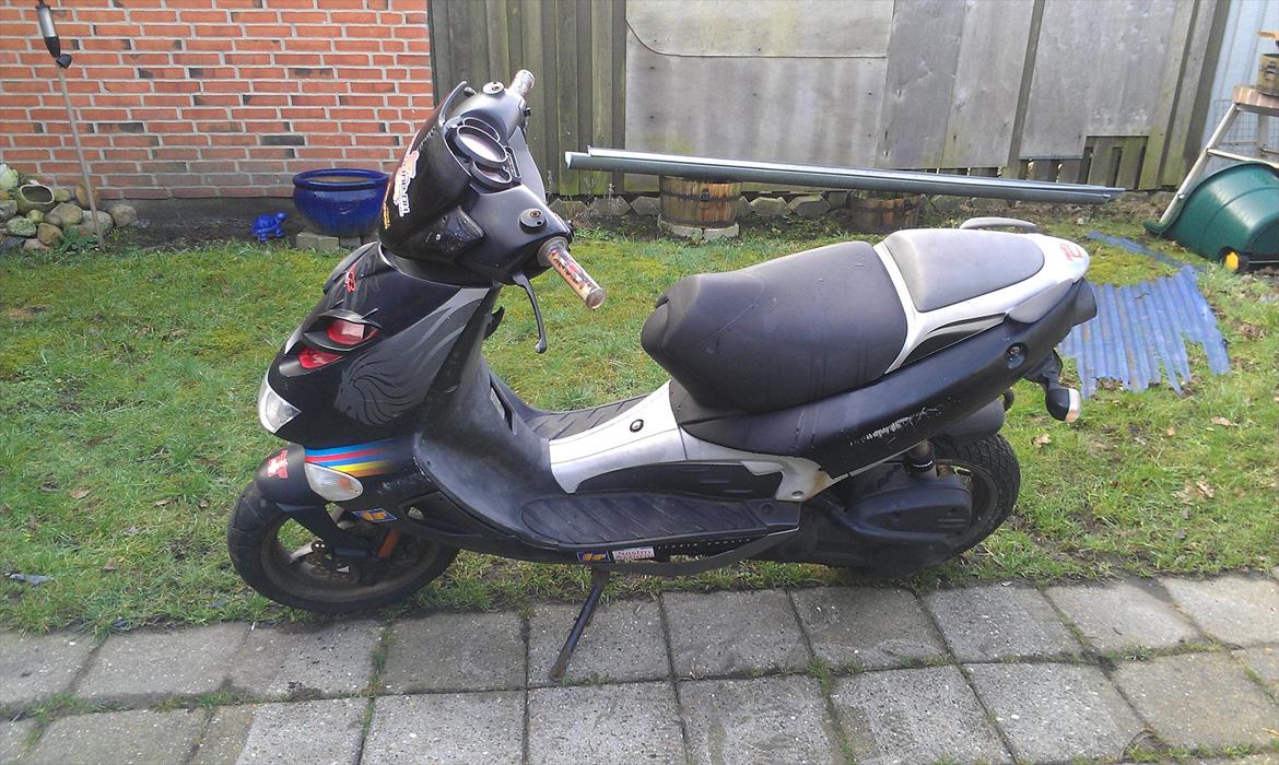 Aprilia sr 50 ditech billede 3