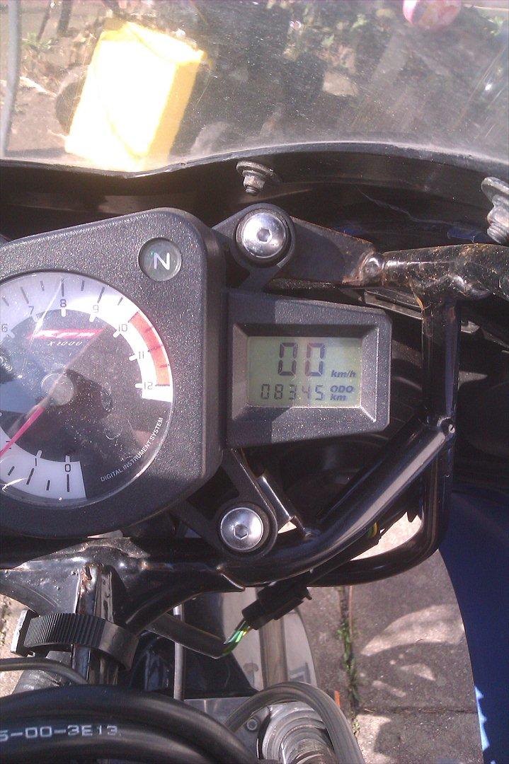 Yamaha TZR billede 3