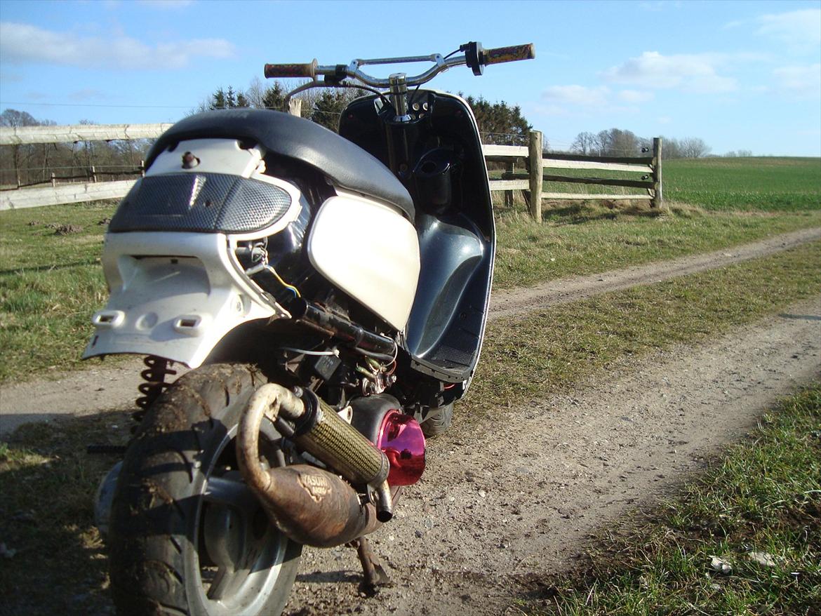 Yamaha Jog space billede 7
