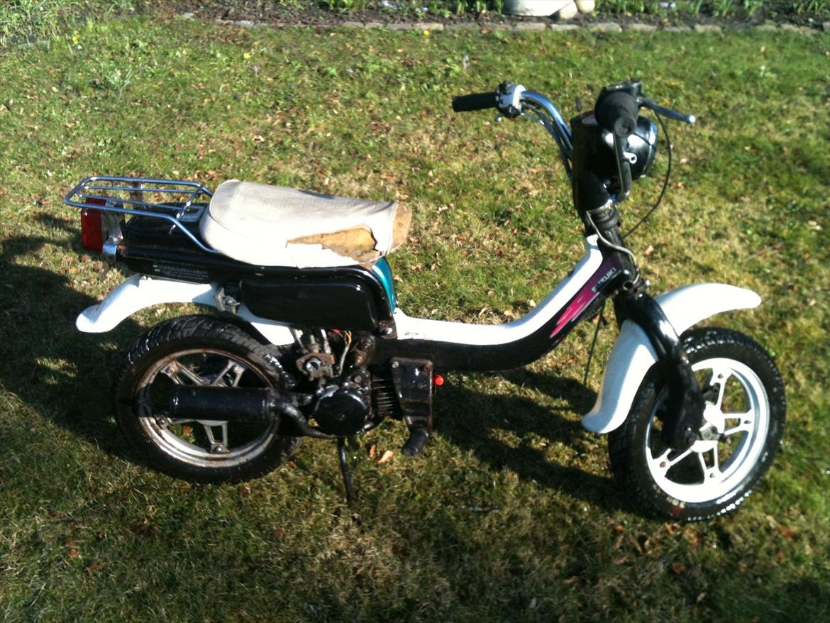 Suzuki FZ 50 billede 3