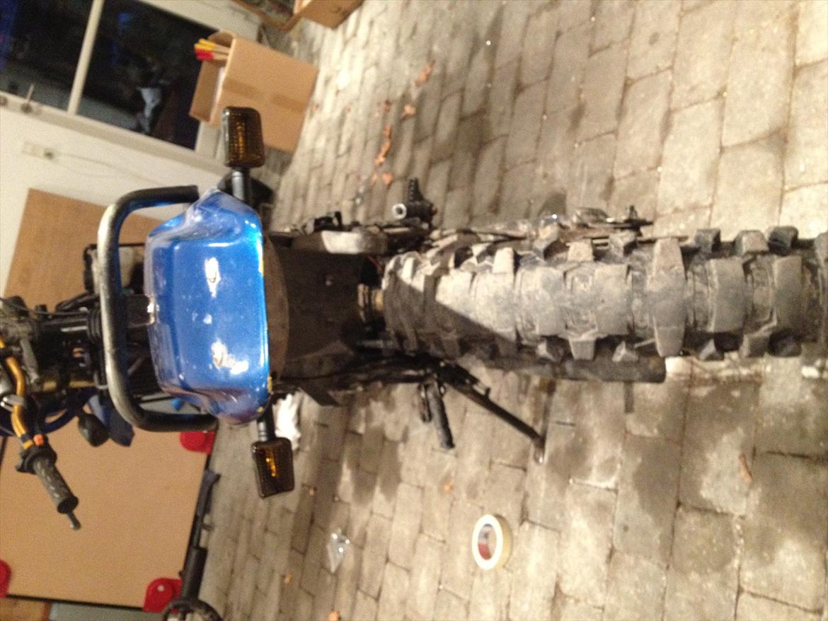 Suzuki Rmx - helt tosset ser det altså ikke ud :) billede 9