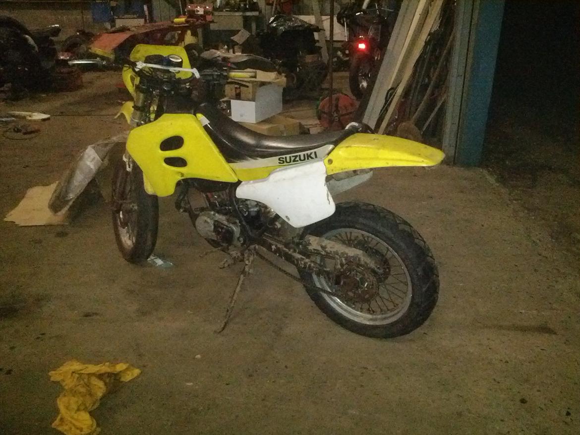 Suzuki RMX billede 13