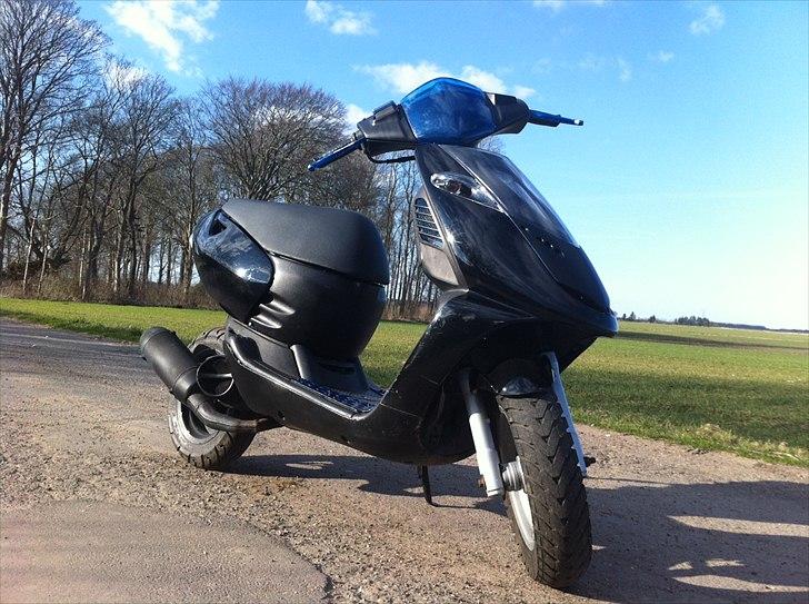 Aprilia Sonic // Harald blåtand \\ billede 1